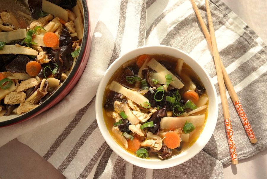 Bouillon de Poulet, Astragale & Champignons Noirs
